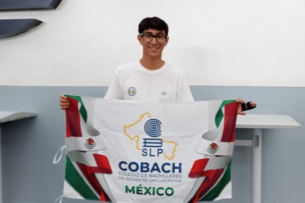 ALUMNO DEL COBACH DE SLP PARTICIPARÁ EN OLIMPIADA DE MATEMÁTICAS EN INGLATERRA