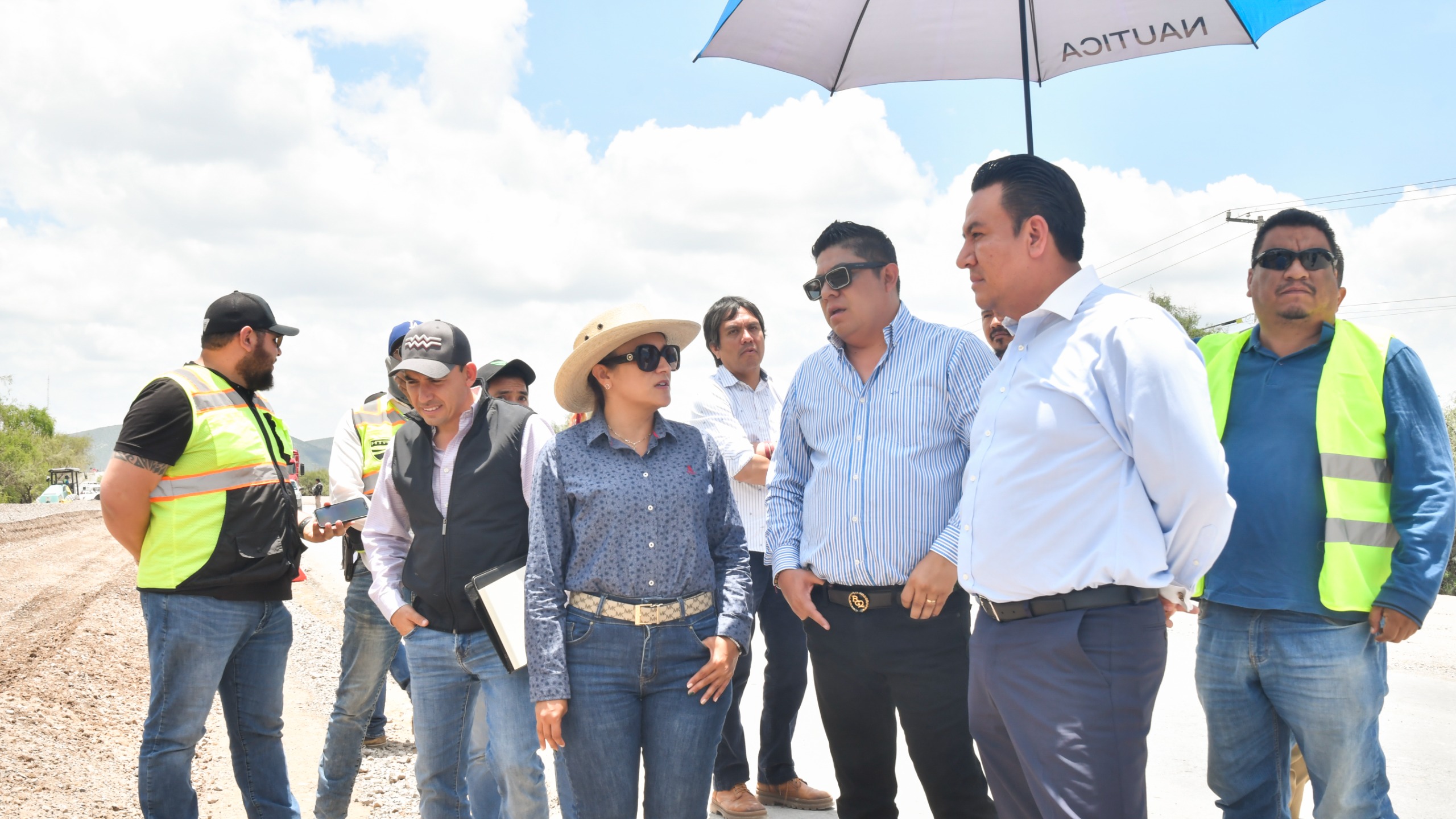 RICARDO GALLARDO SUPERVISA MEGAPROYECTOS CARRETEROS EN EL ALTIPLANO