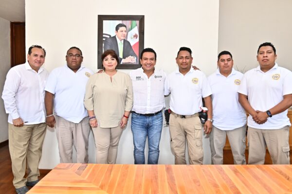 GOBIERNO ESTATAL Y BOMBEROS ACUERDAN MEJORES CONDICIONES LABORALES