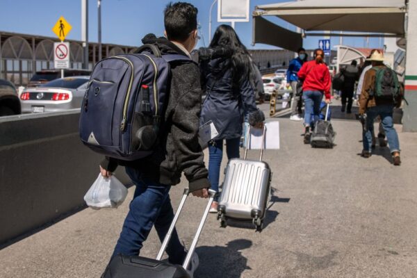 RICARDO GALLARDO ANUNCIA APOYO A CONNACIONALES QUE REGRESEN A SLP